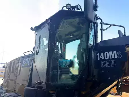Niveleuse 2016 Caterpillar 140M3 AWD (21)