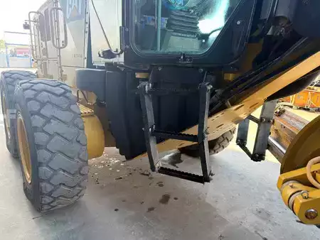 Niveleuse 2016 Caterpillar 140M3 AWD (22)