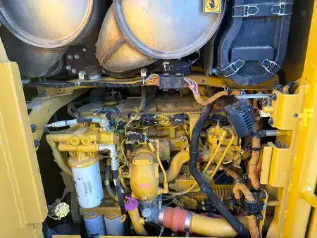 Niveleuse 2016 Caterpillar 140M3 AWD (26)