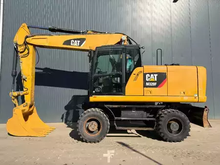 Excavadoras de ruedas 2014 Caterpillar M320F (2)