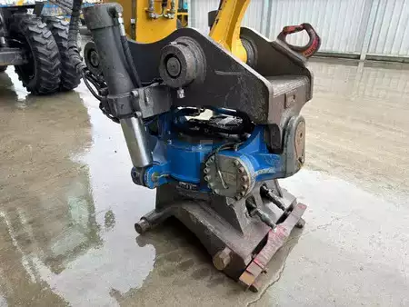 Excavadoras de ruedas 2015 Caterpillar M318F (15)