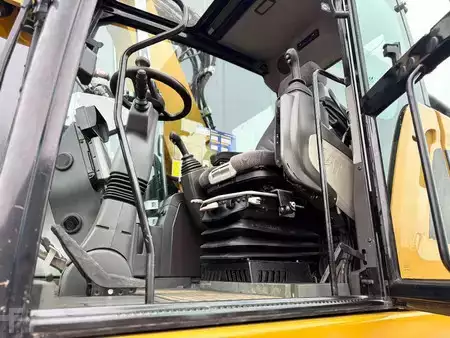 Excavadoras de ruedas 2015 Caterpillar M318F (36)