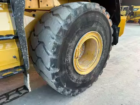 Pyöräkuormaajat 2017 Caterpillar 966M (24)