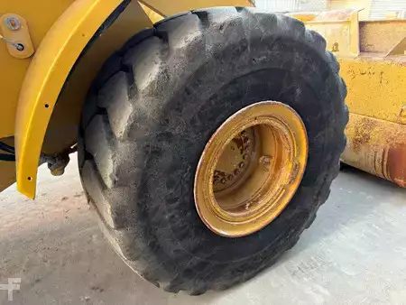 Pyöräkuormaajat 2017 Caterpillar 966M (26)