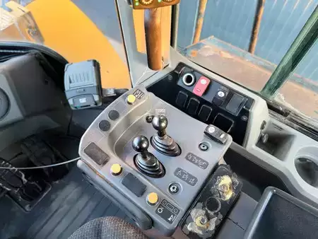 Pyöräkuormaajat 2017 Caterpillar 966M (39)