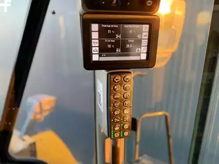 Pyöräkuormaajat 2017 Caterpillar 966M (40)