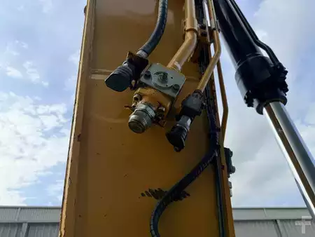 Kedjegraver 2020 Caterpillar 330 07B (24)