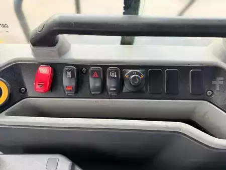 Pyöräkuormaajat 2022 Caterpillar 966 14A (9)