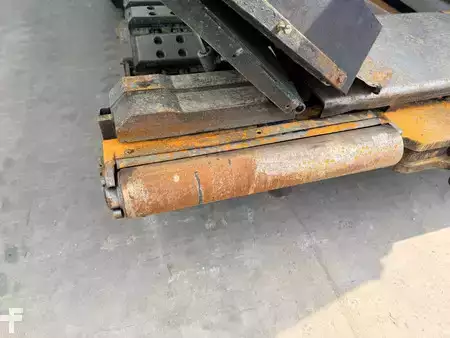 Finisseurs sur roues 2013 VÖGELE SUPER 1800-2 (26)