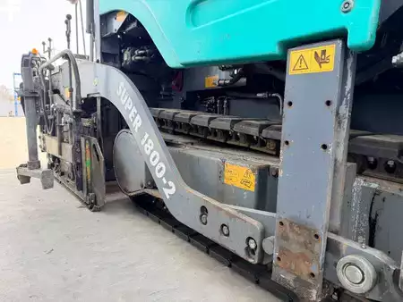 Finisseurs sur roues 2013 VÖGELE SUPER 1800-2 (31)