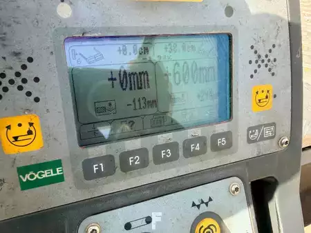 Finisseurs sur roues 2013 VÖGELE SUPER 1800-2 (39)