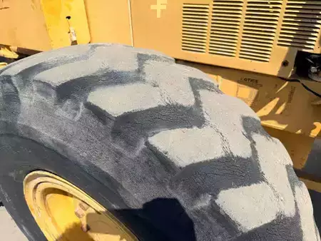 Grejdry 1997 Caterpillar 140H (14)