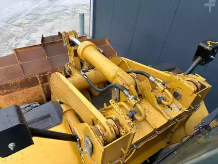 Pyöräkuormaajat 2007 Caterpillar 950H (16)