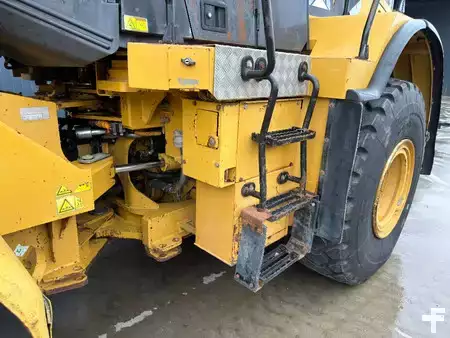 Pyöräkuormaajat 2007 Caterpillar 950H (18)