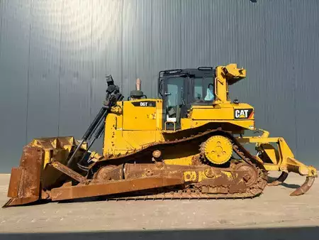 Bulldozer 2013 Caterpillar D6T XL (2)