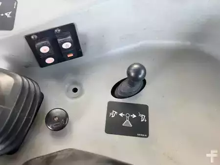 Bulldozer 2013 Caterpillar D6T XL (9)