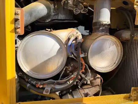 Buldożery 2016 Caterpillar D6T XL (40)