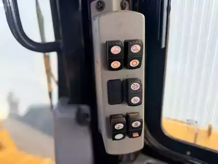 Buldożery 2016 Caterpillar D6T XL (5)