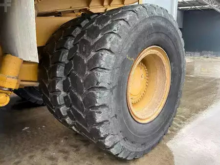 Dumpere 2005 Caterpillar 775E (27)