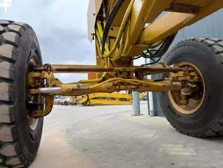Grejdry 2011 Caterpillar 140M2 (20)