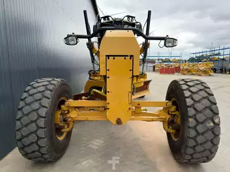 Grejdry 2011 Caterpillar 140M2 (21)