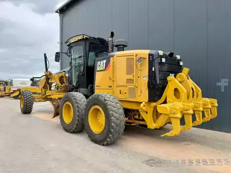 Grejdry 2011 Caterpillar 140M2 (3)