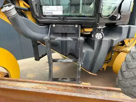 Grejdry 2011 Caterpillar 140M2 (9)