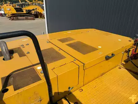 Telakaivinkoneet  2019 Caterpillar 320 07B (10)
