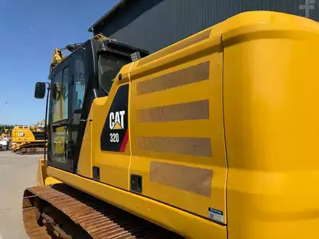 Telakaivinkoneet  2019 Caterpillar 320 07B (16)