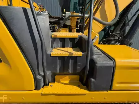 Telakaivinkoneet  2019 Caterpillar 320 07B (27)