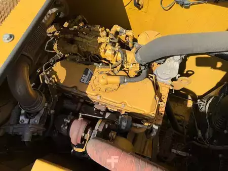 Telakaivinkoneet  2019 Caterpillar 320 07B (3)