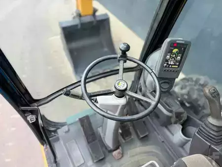 Mobilní bagry 2011 Caterpillar M316D (36)