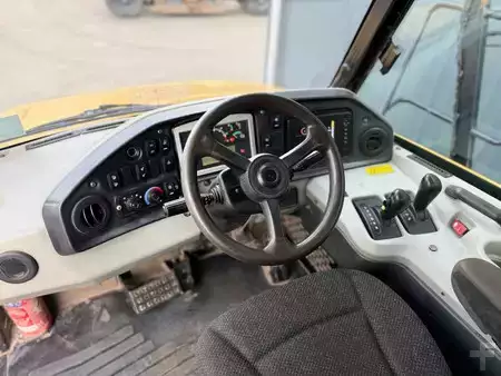 Knikdumpers 2016 Caterpillar 730C2 (31)