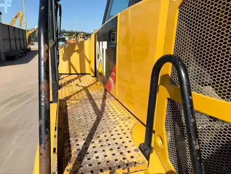 Dumper Articolati 2016 Caterpillar 730C2 (16)