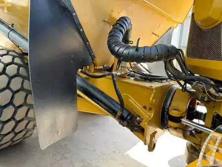 Dumper Articolati 2016 Caterpillar 730C2 (23)