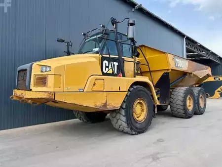 Knikdumpers 2016 Caterpillar 730C2 (1)
