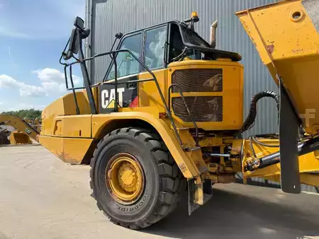 Knikdumpers 2016 Caterpillar 730C2 (7)