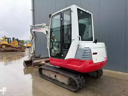 Mini-koparki 2010 Takeuchi TB235 (4)