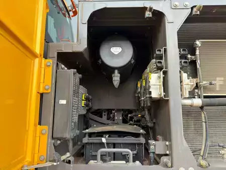 Pelles sur chenilles 2023 Volvo EC300E L | Only 2000 Hours! (33)