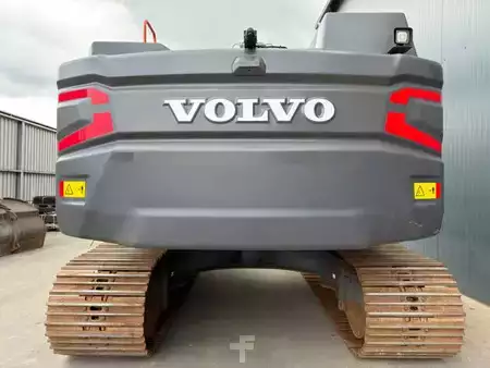 Pelles sur chenilles 2023 Volvo EC300E L | Only 2000 Hours! (9)