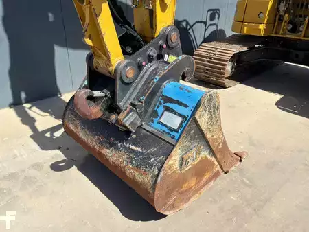 Rupsgraafmachines 2022 Caterpillar 315 07B (10)