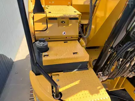Rupsgraafmachines 2022 Caterpillar 315 07B (18)
