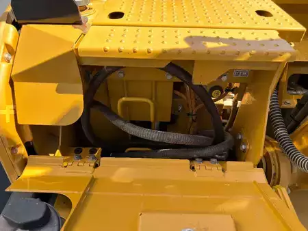 Rupsgraafmachines 2022 Caterpillar 315 07B (19)