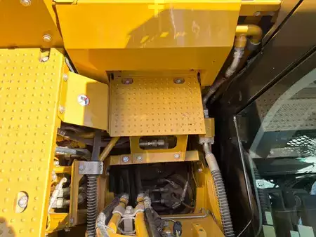Rupsgraafmachines 2022 Caterpillar 315 07B (21)