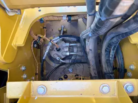 Rupsgraafmachines 2022 Caterpillar 315 07B (22)