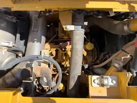 Rupsgraafmachines 2022 Caterpillar 315 07B (27)