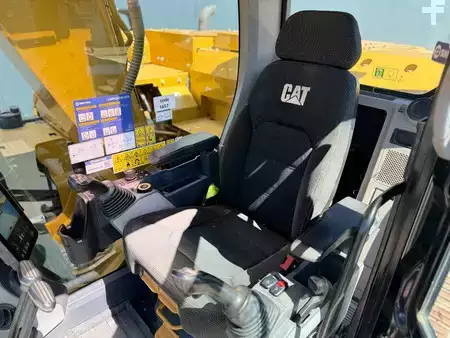 Rupsgraafmachines 2022 Caterpillar 315 07B (35)