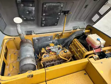 Rupsgraafmachines 2012 Caterpillar 323EL VA (22)