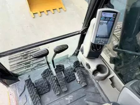 Rupsgraafmachines 2012 Caterpillar 323EL VA (37)