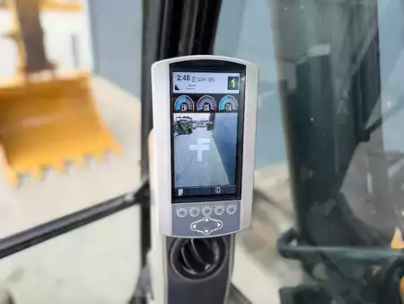 Rupsgraafmachines 2012 Caterpillar 323EL VA (39)